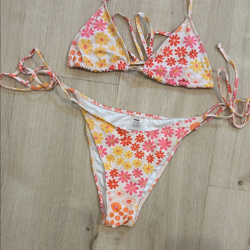 Bright swimwear Floral string Bikini Set in Pink and Orange - Picture 2 of 8